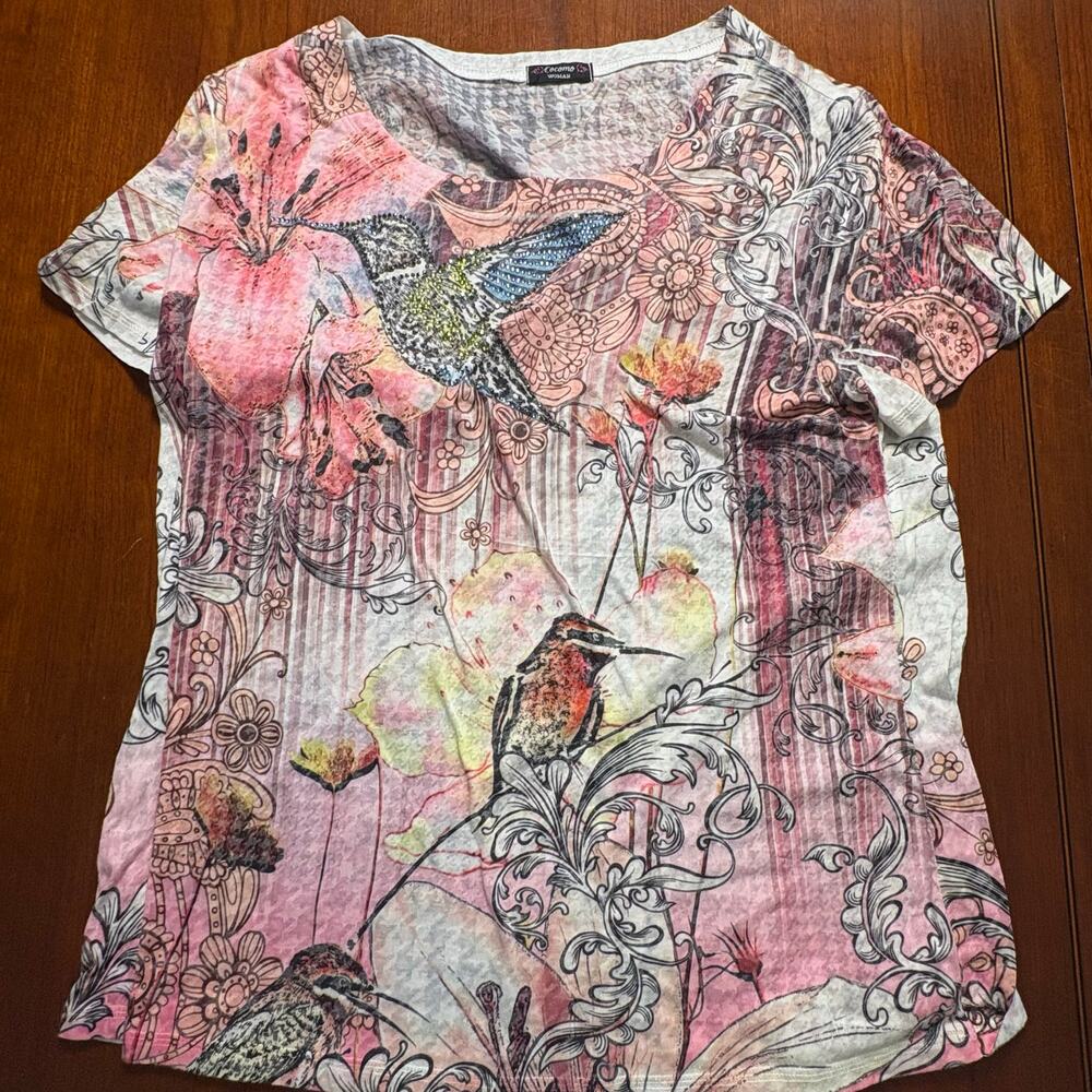 Cocomo Woman Top Size Medium